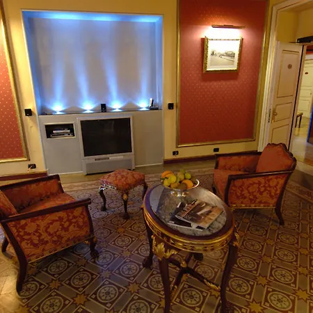 Hotel Royal 4*