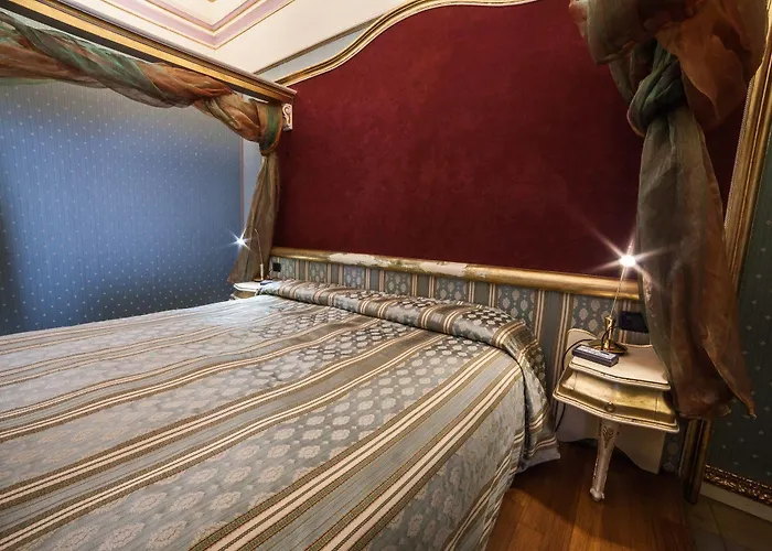 Royal Отель