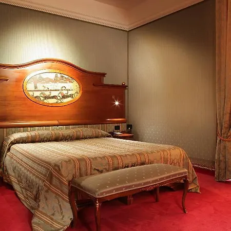 Hotel Royal