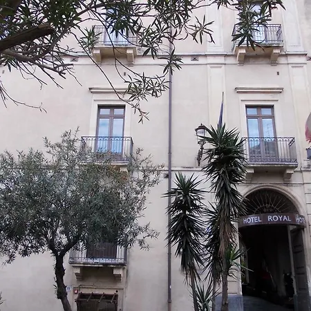 Hotel Royal 4*