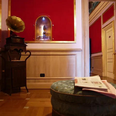 Hotel Royal 4*